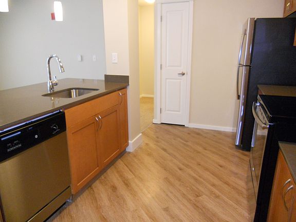 Cooking Space Galore!