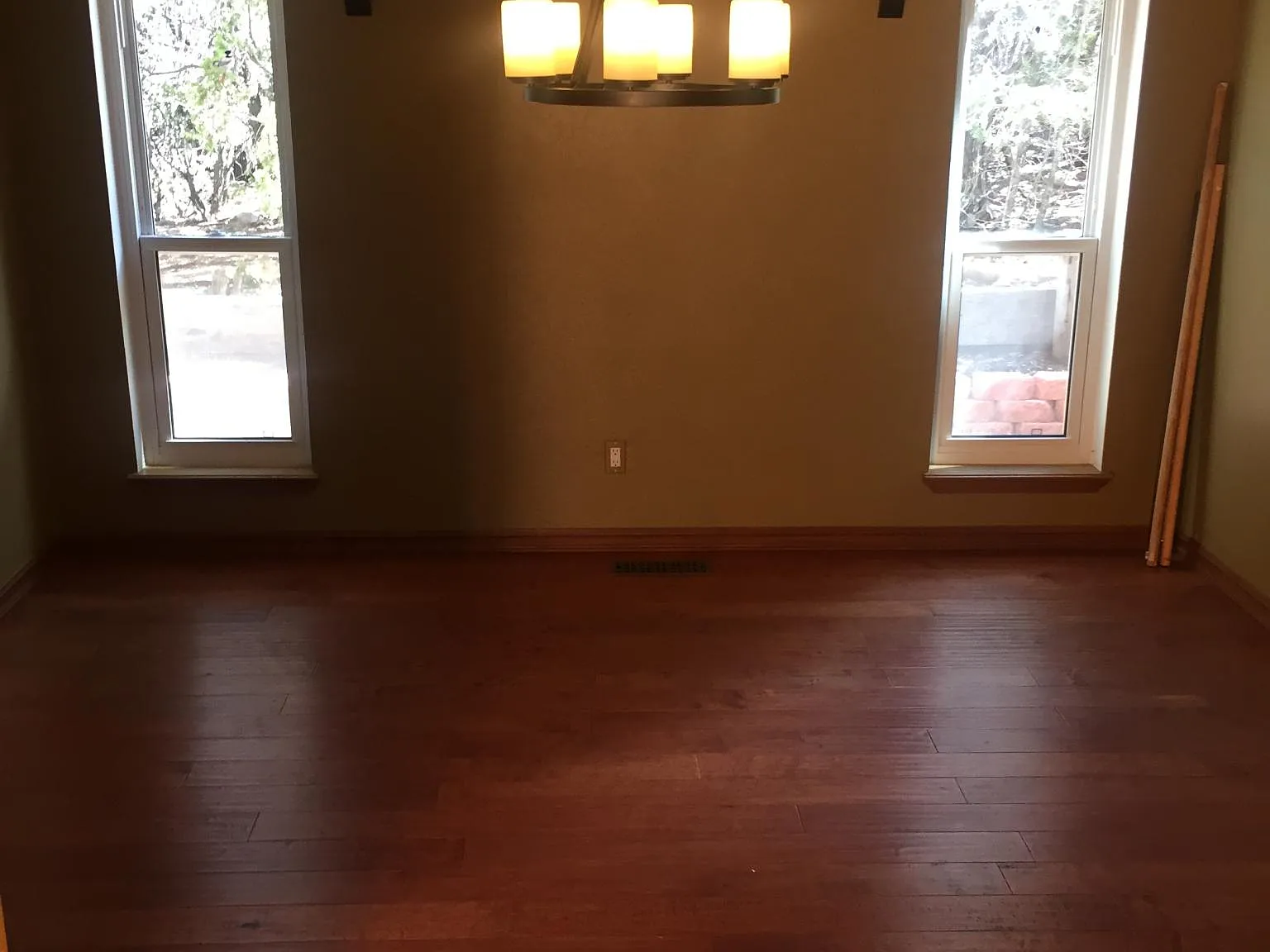 3 bed, 2.5 bath, 2450 sqft, $3,000 — Photo 4