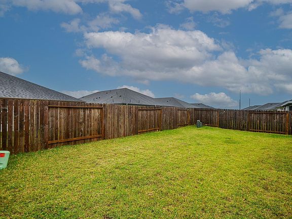 5th image of 1110 Desert Willow Dr