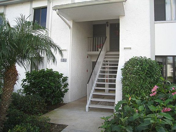 2nd image of 277 Cypress Ln