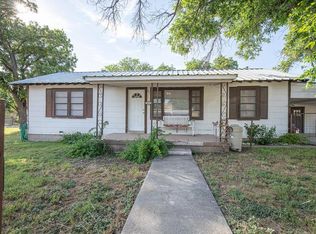 210 Cornell St, Sonora, TX 76950