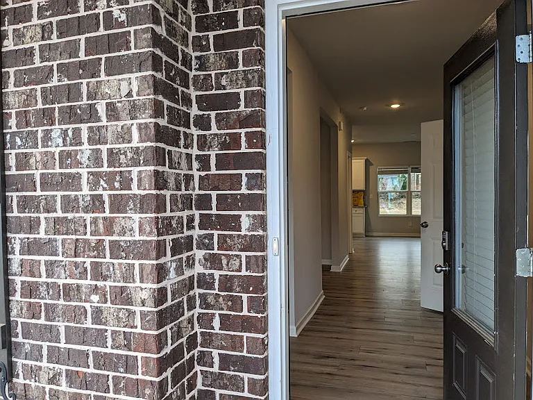 241 Clark Lake Ln — Photo 26