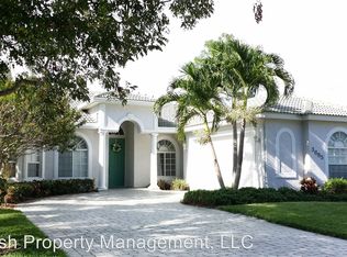 3685 Yosemite Ct, Naples, FL 34116