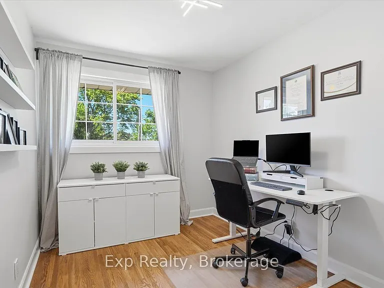 48 Melrose Cres — Photo 14