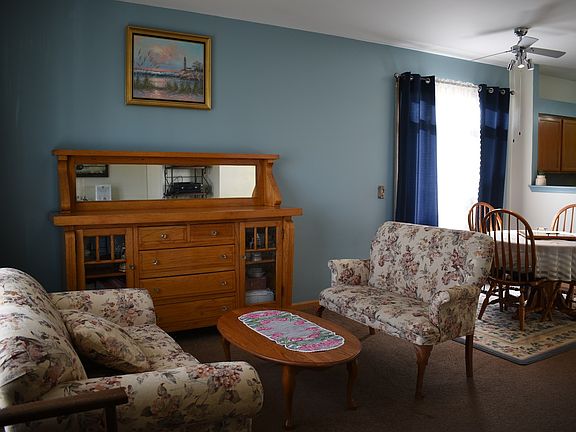 Living Room/Dining Room Combo