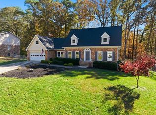 2334 Pine Point Dr, Lawrenceville, GA 30043