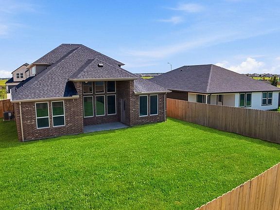 2nd image of 3802 Sunrise Ln