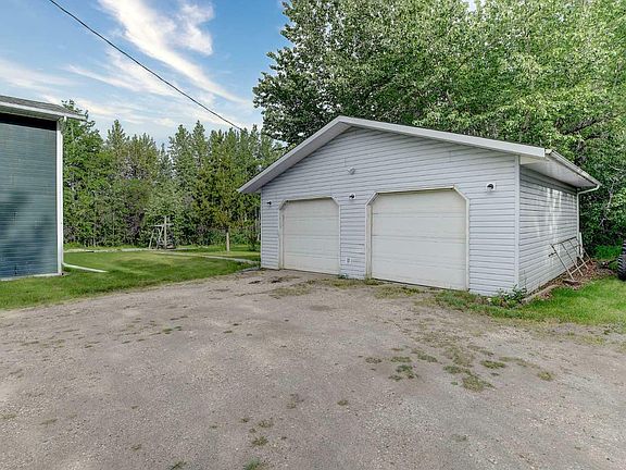 4th image of 70146 Range Road 74