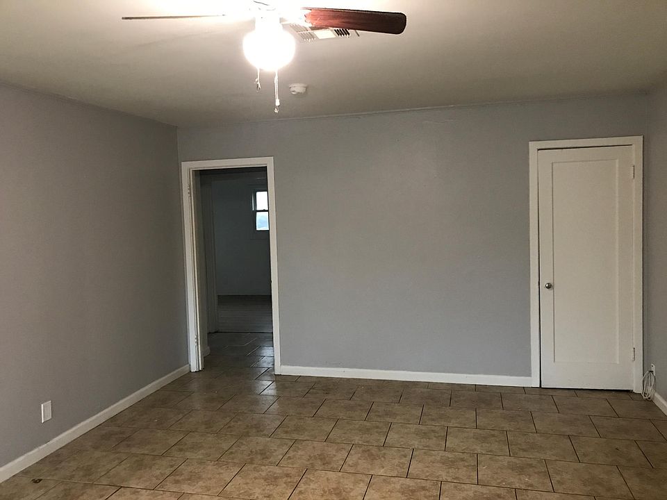 1st image of 821 Vine St