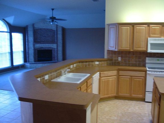 Kitchen to Living Room