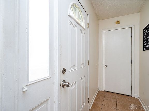 4th image of 119 Highridge Ct