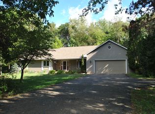 335 Station Ln N, Hudson, WI 54016