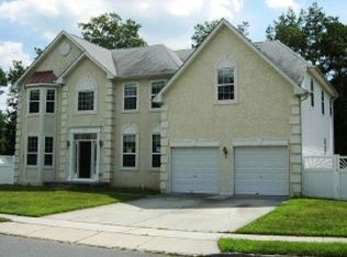 116 Woodberry Dr, Egg Harbor Township, NJ 08234