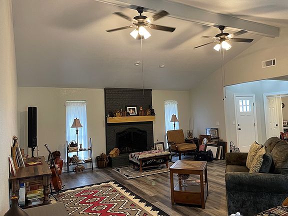 3rd image of 1106 Rushwood Dr