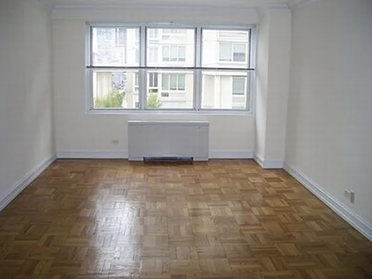 Rented by Mark David | media 22