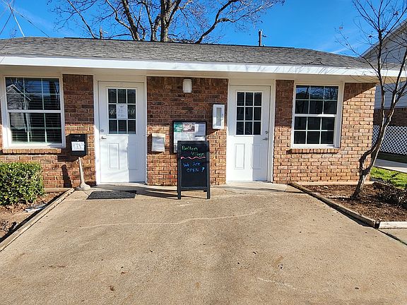 2nd image of 298 West Dr #A