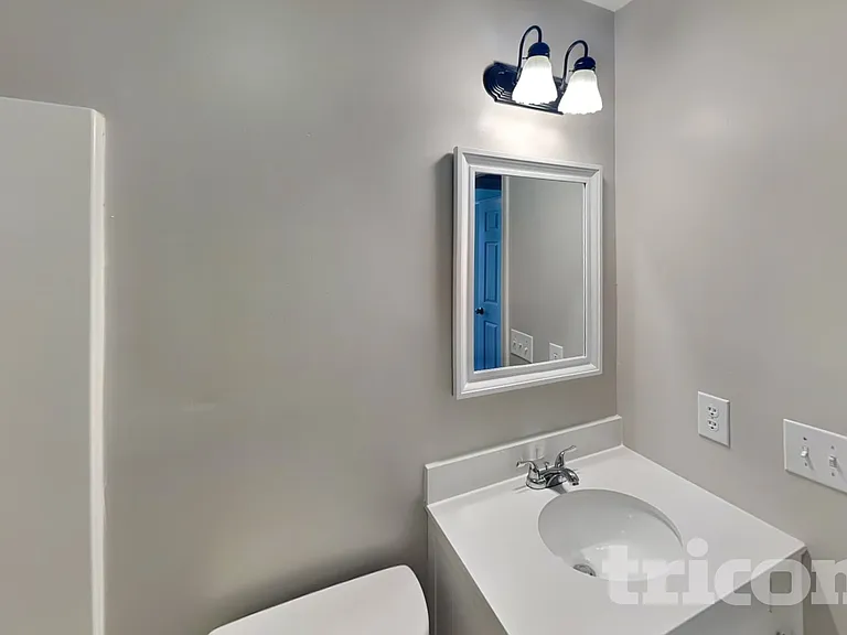 5229 Harmon Pl — Photo 14