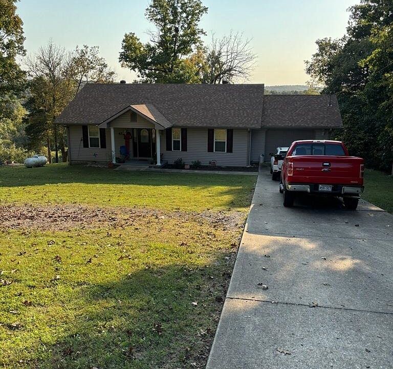 1st image of 62 Wabash Dr