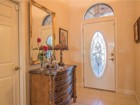 3rd image of 709 Martinique Cir