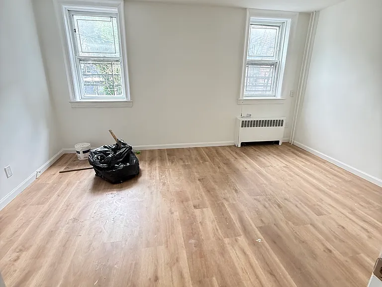 178 Ocean Ave — Photo 5