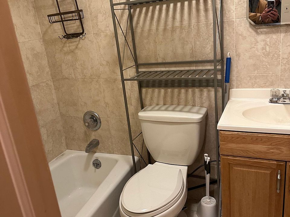 4926 Browvale Ln, Little Neck, NY 11362 Zillow