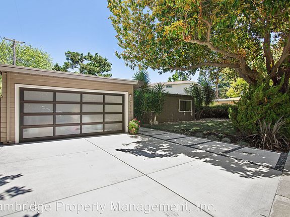 4th image of 1919 Ivy Ln
