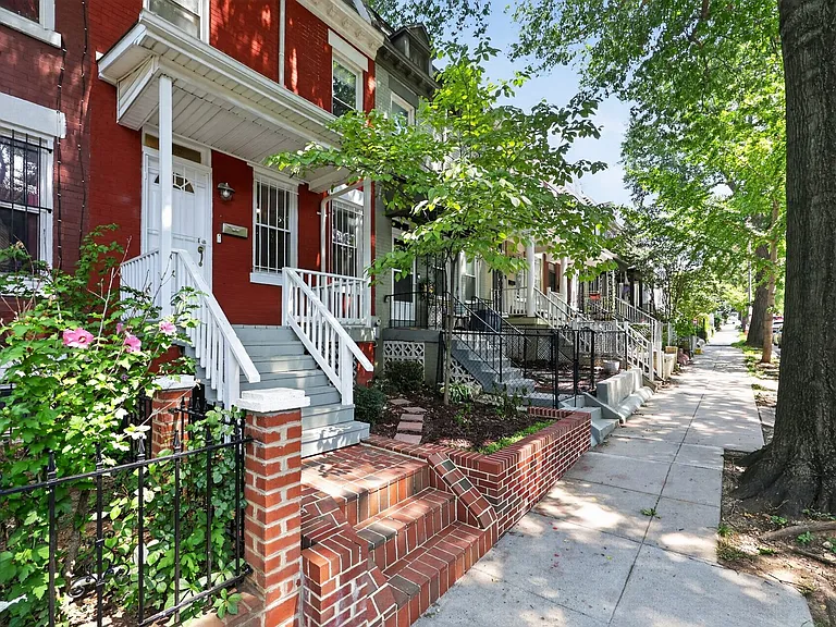 759 Harvard St NW — Photo 2