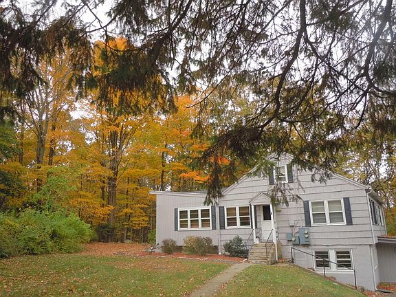 Quiet, safe, residential area. Easy walk to campus shuttle.