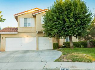 38235 Hillcrest Dr, Palmdale, CA 93551