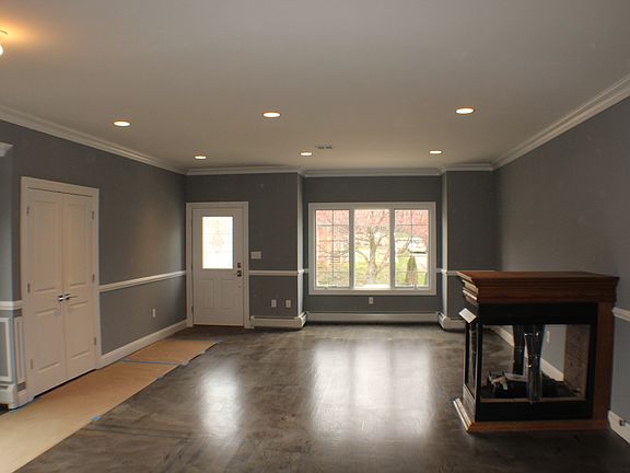 5th image of 436B Central Blvd