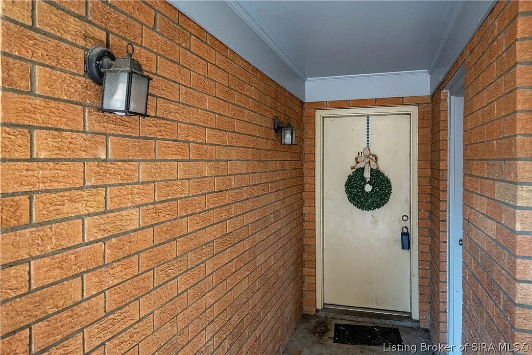 225 Ettels Ln — Photo 2