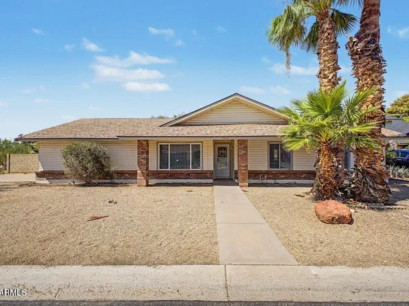 4716 W Annette Cir, Glendale, AZ 85308