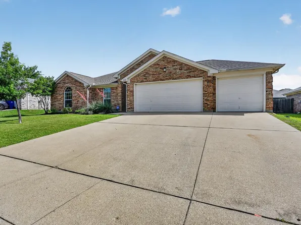 548 Marybeth Dr, Burleson, TX 76028