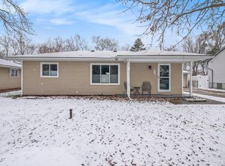 3114 Mapledale St, Commerce Township, MI