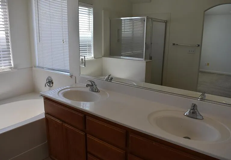 4670 Tolman Way — Photo 19