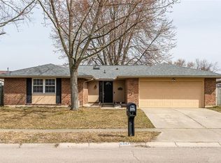 6057 Charlesgate Rd, Dayton, OH 45424