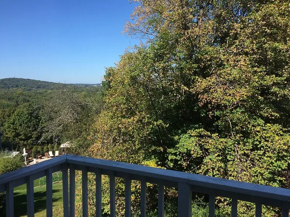 2 Lexington Hl, Harriman, NY 10926