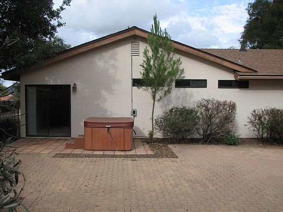 5th image of 267 La Lata Dr