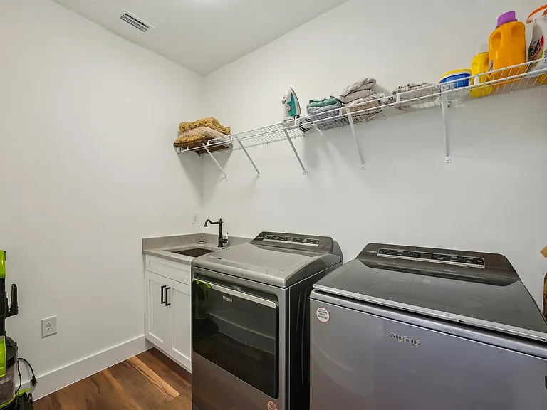 7302 S Elliott St — Photo 21