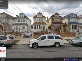 11424 130th St, South Ozone Park, NY 11420