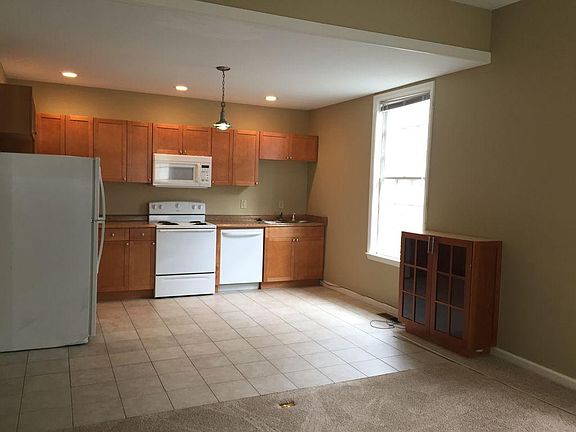 2nd image of 497 Ethel St NW
