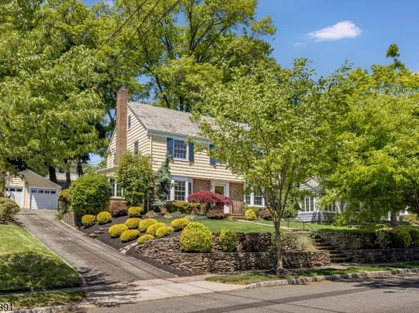 90 Stonehouse Rd, Glen Ridge Boro Twp., NJ 07028