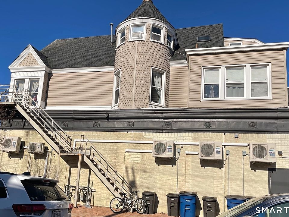 1st image of 771 Orange St Floor 3