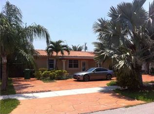 10030 SW 38th Ter, Miami, FL 33165