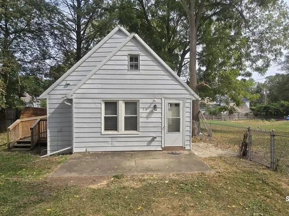214 Sharon Ave, Battle Creek, MI 49017