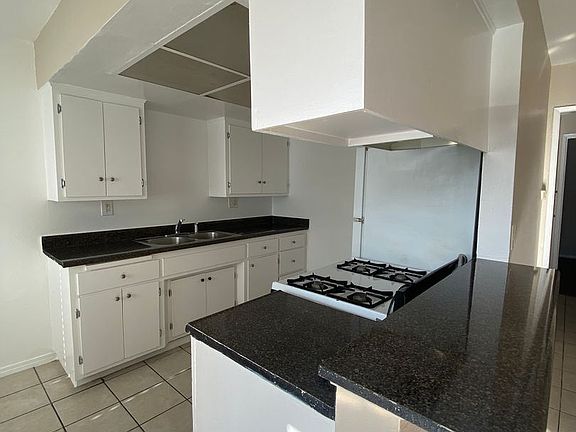 2nd image of 1736 E 4th St APT 16