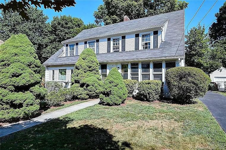 Front (unit is on the right 1/2 duplex)