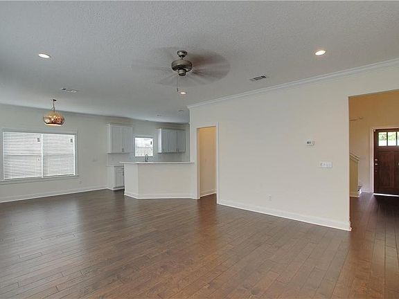 4th image of 109 Tabby Place Dr