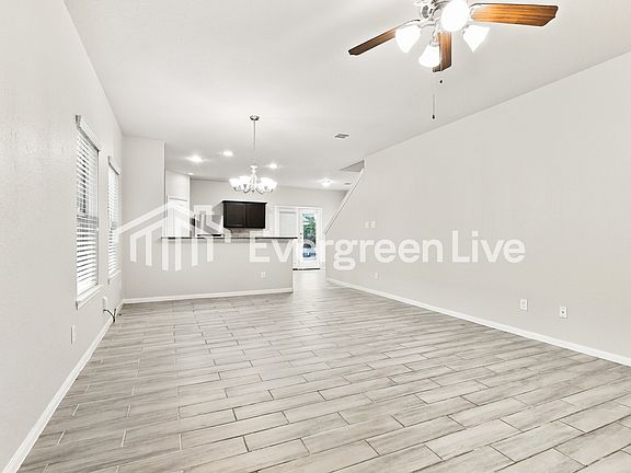 3rd image of 2910 Park Spring Ln