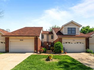 5621 Duchesne Parque Dr, Saint Louis, MO 63128
